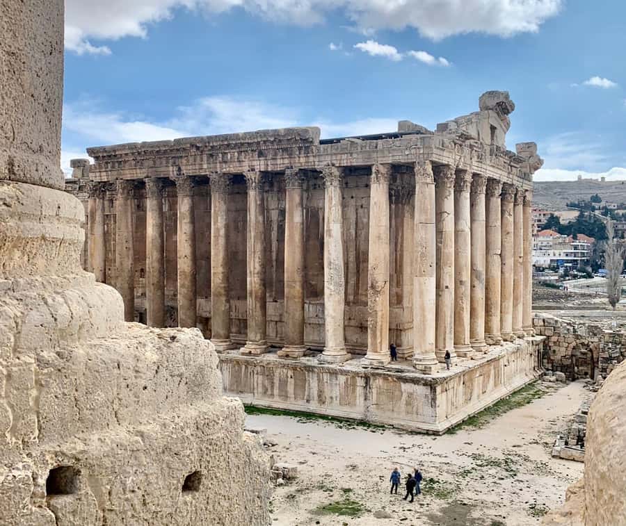 Baalbek Temples & Ksara Caves w/pick-up,guide, entries+lunch - What the $140 price really includes