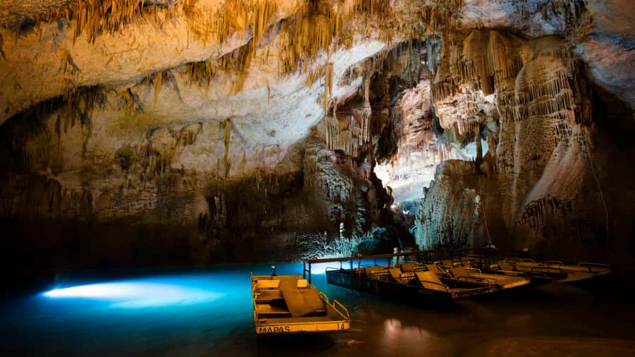 From Beirut: Jeita Grotto, Harissa & Byblos Private Day Tour - Byblos, best explored on foot and without rushing