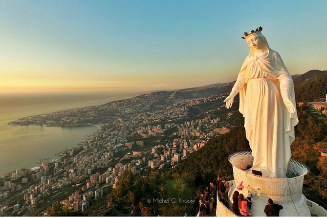 Full-Day Private Tour to Jeita Grotto, Harissa and Byblos - The old souk and Byblos Port