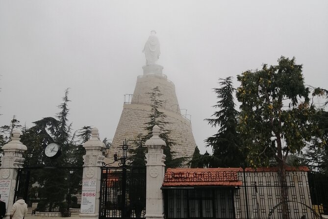 Guided Semi-Private Tour to Jeita, Harissa & Byblos - The guide and the value of local explanation