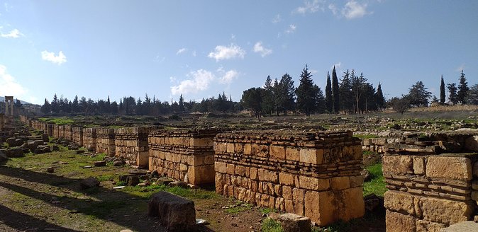 Private Anjar and Baalbek Tour from Beirut with Departure Ticket - A short walk through Baalbek’s old souk