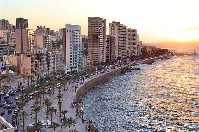 Private Beirut City Tour with Boat Ride at Raouche Rock - What the private vehicle adds