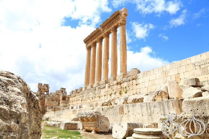 Private Tour: Anjar, Baalbek and Ksara Day Trip from Beirut - Crossing Mount Lebanon Into the Bekaa Valley