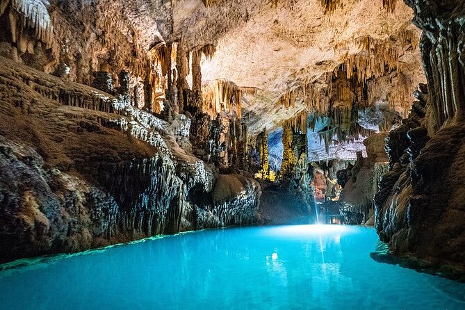 Small Group Tours to Jeita Grotto and Byblos with tickets - Two landmarks, one compact day from Beirut
